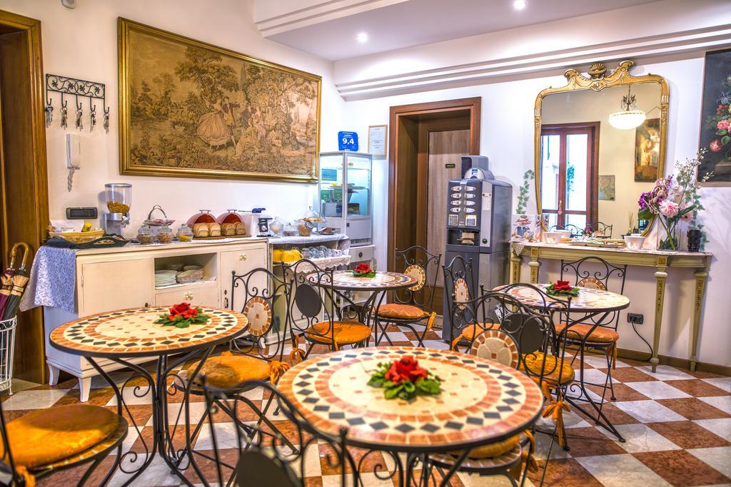 Art&Coffee Hotel Verona Buitenkant foto